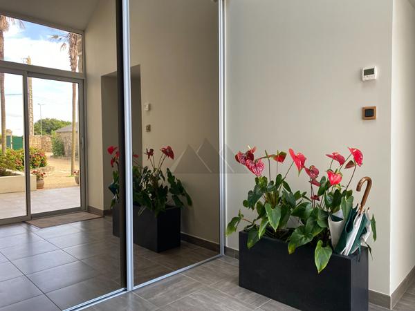 MAISON DE CARACTÈRE A VENDRE À SAINT-RENAN