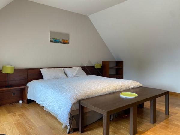 MAISON DE CARACTÈRE A VENDRE À SAINT-RENAN