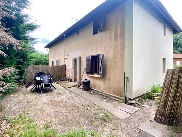 Maison de rapport divisée en 2 appartements T3 avec terrain et garage à MORCENX (40)