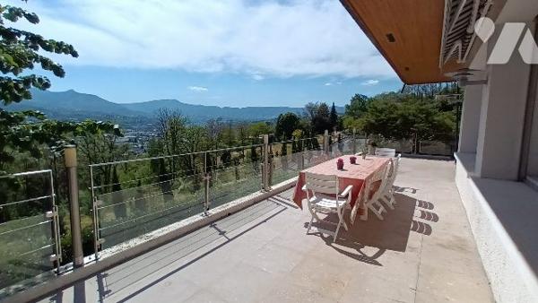 Maison 10 pièces, Colline de Monterminod