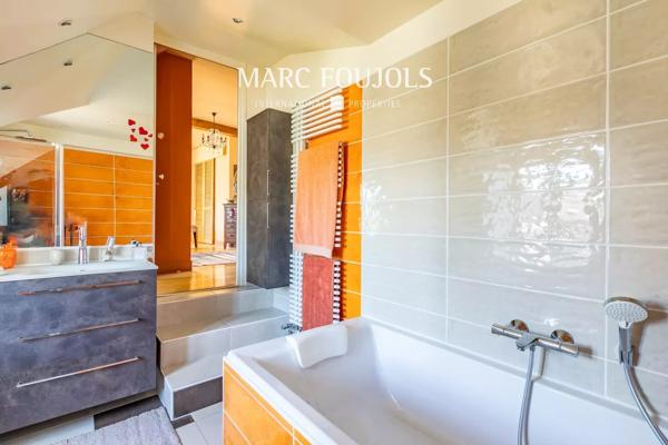 Ancien corps de ferme rénové dans un village proche de Senlis