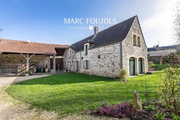 Ancien corps de ferme rénové dans un village proche de Senlis