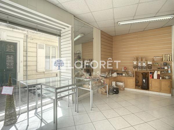 Location local commercial Thouars - 85 m² - 450 € / mois