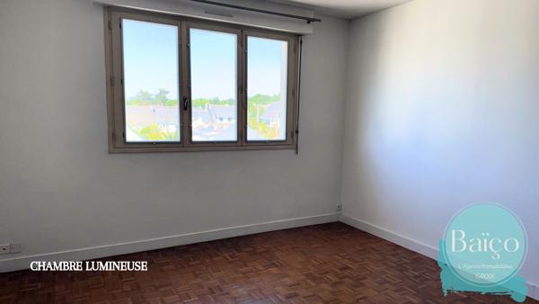 Appartement
                                                                                                                                                                                                                                                                                                                        5 pièce(s)                                                                                                                                                                                                          3 chambre(s)                                                                                                                                                                                                          128  m²