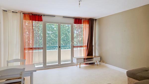 Charmant appartement 2 pièces à vendre à Poitiers La Plaine, lumineux et bien situé