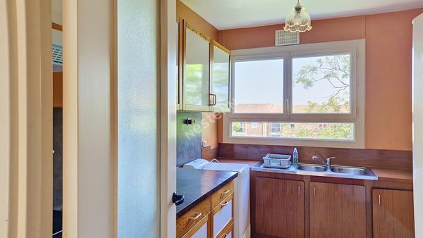 Charmant appartement 2 pièces à vendre à Poitiers La Plaine, lumineux et bien situé
