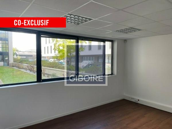 Bureaux - A LOUER - SAINT GREGOIRE (réf : 35.5865)