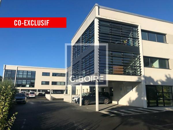 Bureaux - A LOUER - SAINT GREGOIRE (réf : 35.5865)