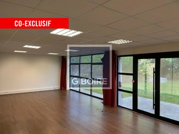 Bureaux - A LOUER - SAINT GREGOIRE (réf : 35.5865)