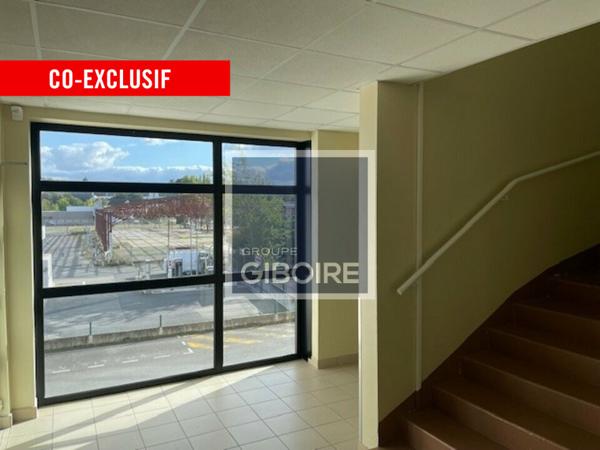 Bureaux - A LOUER - SAINT GREGOIRE (réf : 35.5865)