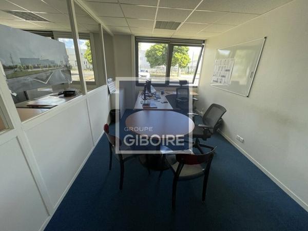Local d'activites 640 m² à louer SAINT HERBLAIN (réf : 44.019092)