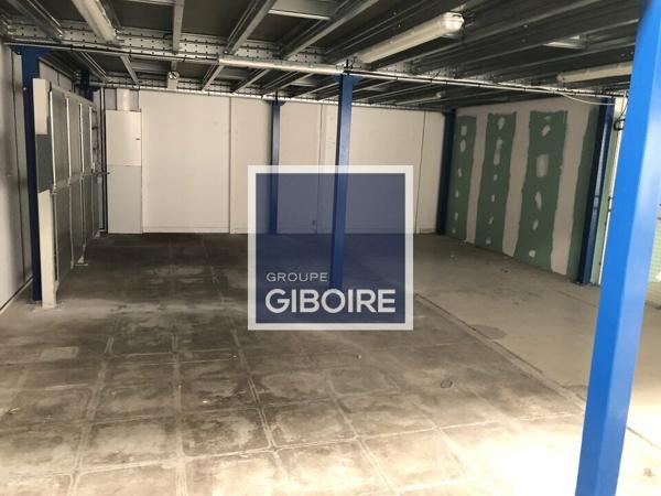 Local d'activites 640 m² à louer SAINT HERBLAIN (réf : 44.019092)