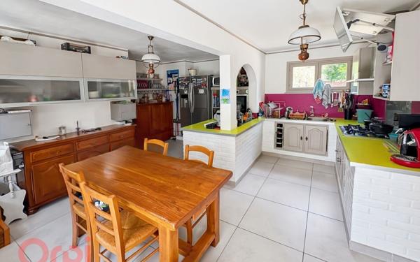 Maison à vendre    4 pièces •  Langon