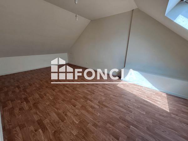 Location Appartement 4 pièces 59.6 m² - LE VISCONTI La Roche Sur Yon 85000