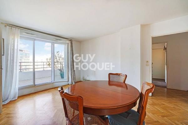 SAINT-OUEN RER C - 3 PIECES - 63 M² - BALCON