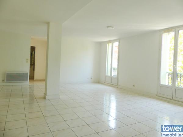 Appartement 5 pièce(s) 4 chambre(s) 103 m²