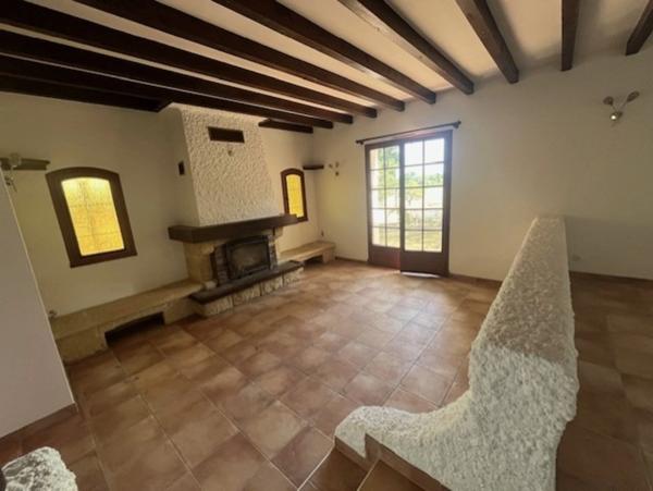 PLAISANCE du Gers(32) : ELEGANTE MAISON D'ARCHITECTE 185m2, sans travaux, 6.900m2 de terrain arboré, grande piece de vie, 4  chambres, cheminée, une valeur süre....