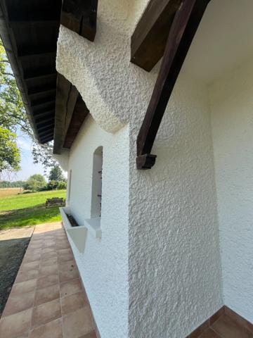 PLAISANCE du Gers(32) : ELEGANTE MAISON D'ARCHITECTE 185m2, sans travaux, 6.900m2 de terrain arboré, grande piece de vie, 4  chambres, cheminée, une valeur süre....