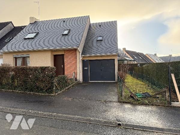 Pavillon situé à AGNEAUX (50180), à proximité des écoles et des commerces