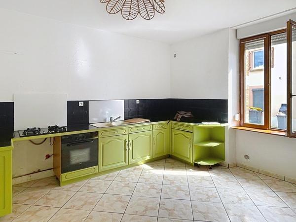 Appartement spacieux idéalement situé