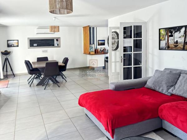 Coup coeur assuré Magnifique Maison Familiale avec Piscine