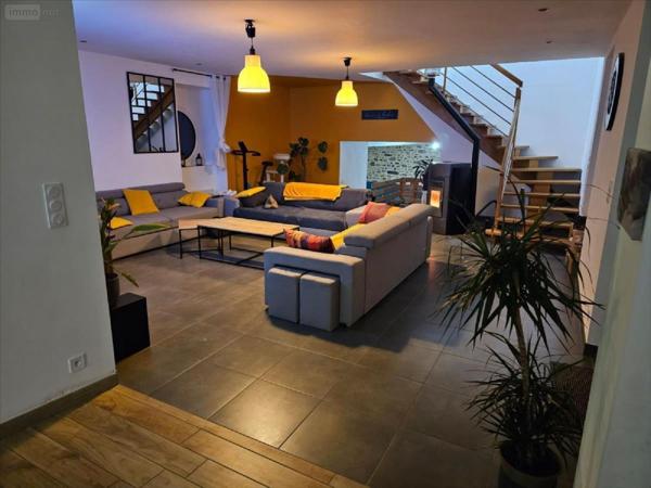 Maison à vendre à Ernée en Mayenne (53500), ref : 53077-1074733