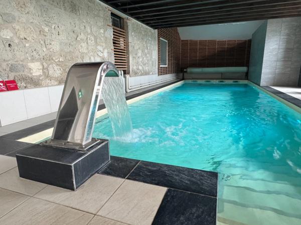 Fonds de commerce d'exception avec murs à vendre proche de AGEN (47)