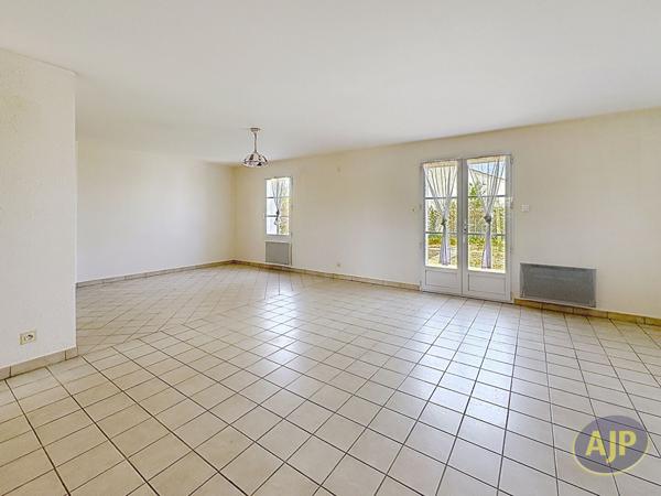 Vente maison Sallertaine : 279 500 € - AJP Immobilier Challans