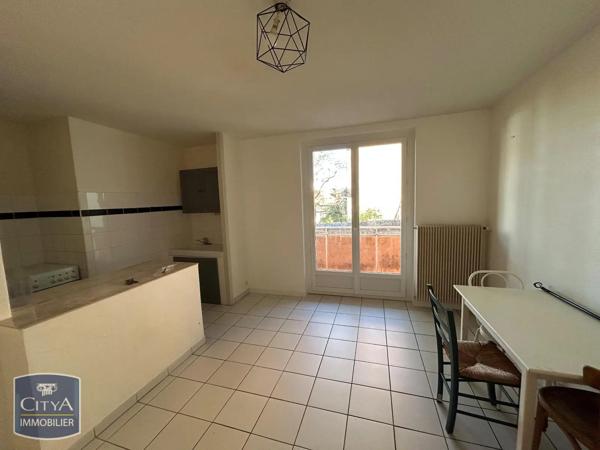 Appartement à louer 1 pièce 29.37m² Clermont-Ferrand (63000)