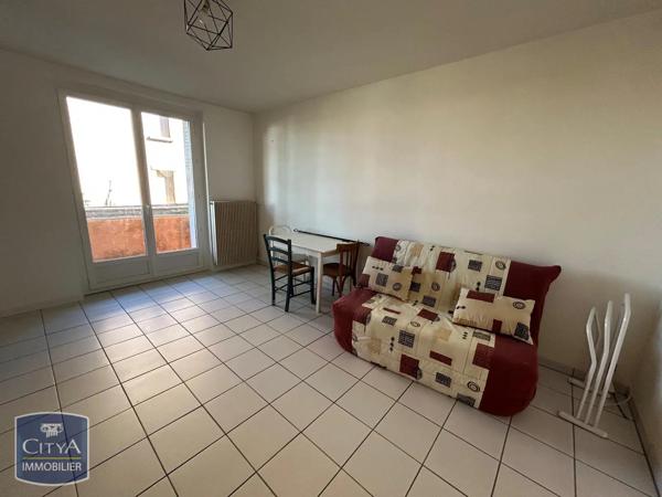 Appartement à louer 1 pièce 29.37m² Clermont-Ferrand (63000)