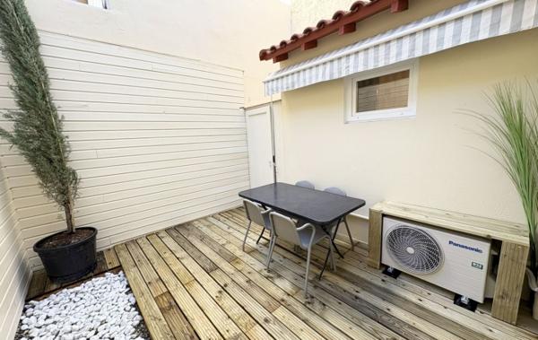 Vente Studio + Cour rdc rénové(e) Le grau-du-roi   