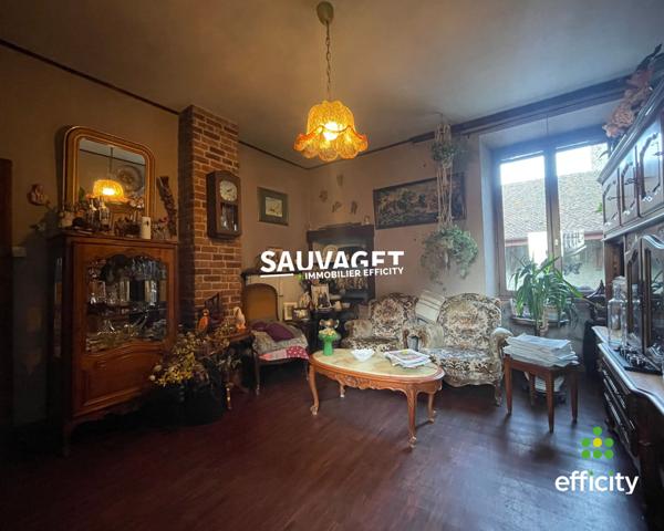 Maison 9 pièces - 383 m² Exclusivité efficity