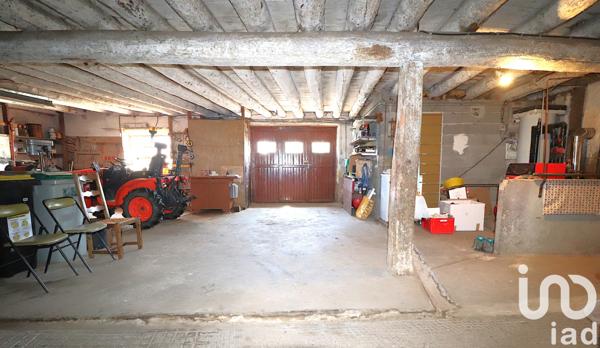 Maison à vendre 6 pièces 104 m² Saint-Maurice-en-Gourgois