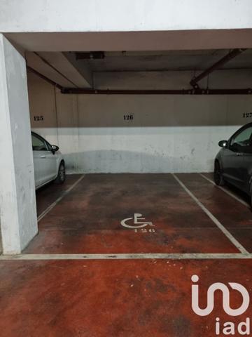 Parking à vendre 172 m² Marseille 13