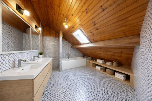 Maison Ozoir La Ferrière 8 pièce(s) 236m2