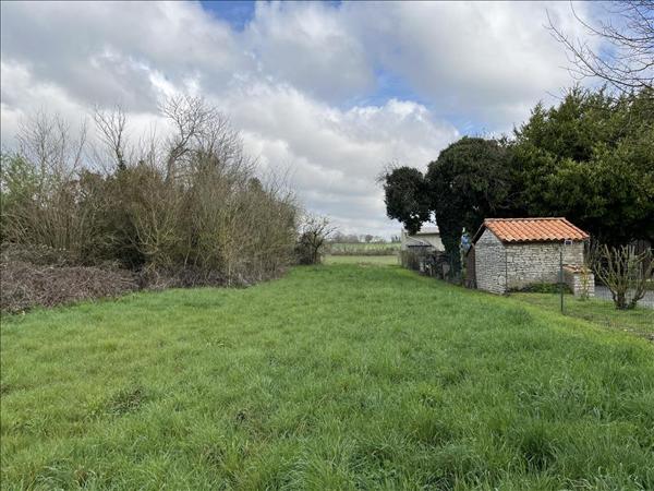 Terrain à vendre |  Usseau |  840 m²