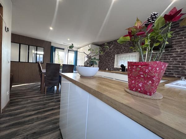 MAISON 3 CHAMBRES - PARCELLE 2350 m² 199 500 €