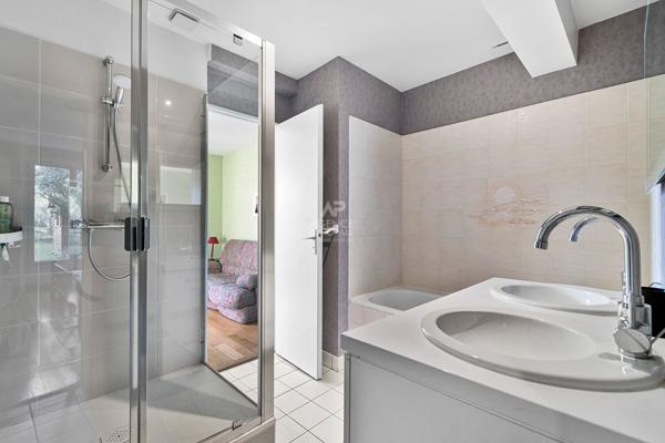 Maison Saint Germain En Laye 8 pièce(s) 845 000 € **  - Référence  18478