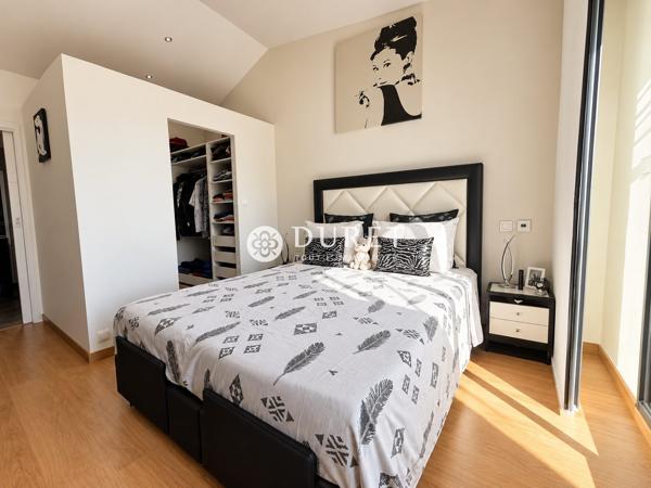 CHALLANS CENTRE-VILLE – UNE MAISON QUI CULTIVE L’ART DE VIVRE