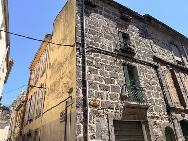 Immeuble
         4 pièces
        - 68 m² Exclusivité 112 000 € *