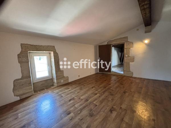 Appartement
         5 pièces
        - 168 m² 343 200 € *