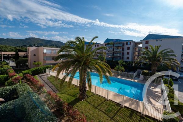 Appartement Studio Cabine à vendre  1 pièce - 27,20 m2 LE LAVANDOU - 83