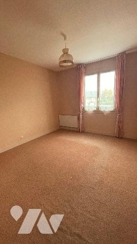 TOURY Pavillon sur sous-sol total avec 3 chambres