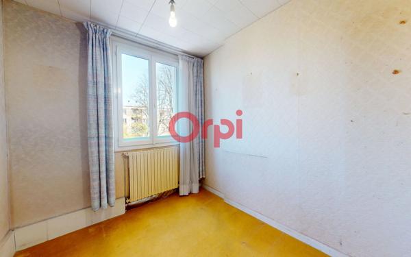 Appartement à vendre    5 pièces • 74,21 m2 Clichy-sous-Bois