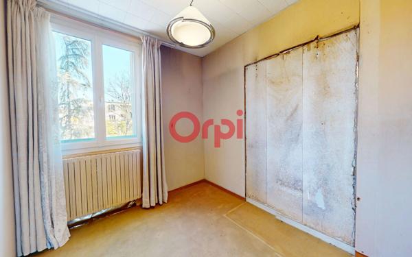 Appartement à vendre    5 pièces • 74,21 m2 Clichy-sous-Bois