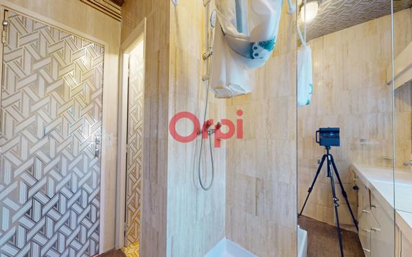 Appartement à vendre    5 pièces • 74,21 m2 Clichy-sous-Bois