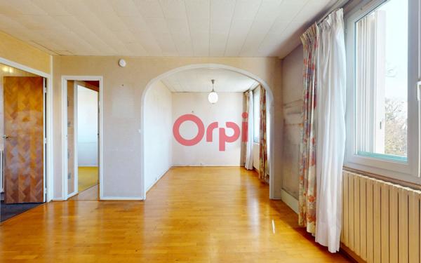 Appartement à vendre    5 pièces • 74,21 m2 Clichy-sous-Bois