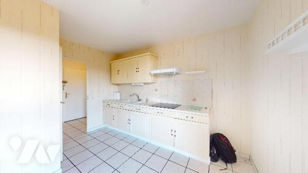 BELLEY – T4 DE 85 M² AVEC TERRASSE, GARAGE ET CAVE