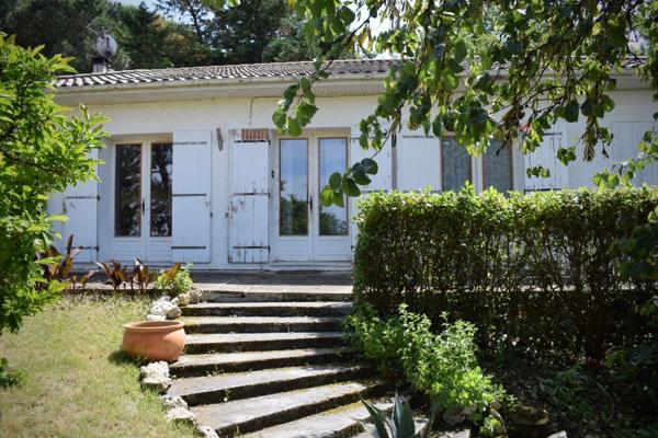 Pujols – Maison familiale avec appartement indépendant –