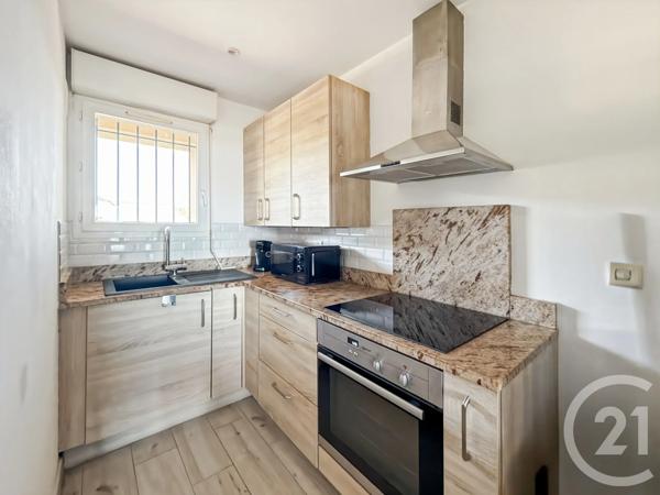 Appartement T2 à vendre  2 pièces - 44 m 2   L ILE ROUSSE  - 202